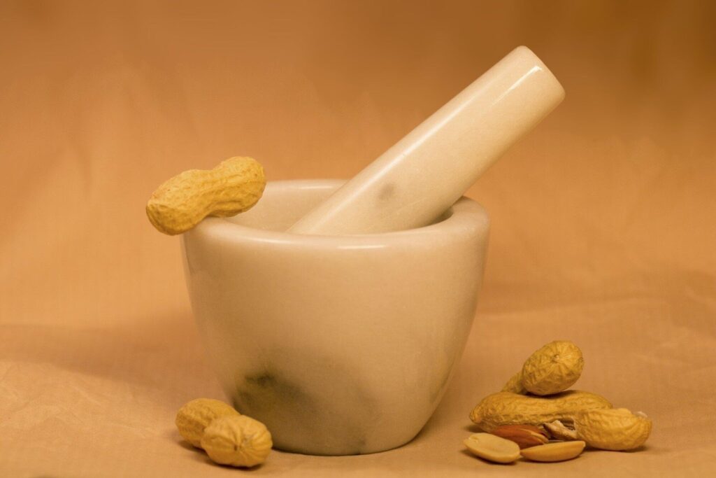 The Role of Nuts in Crafting Healthy Happy Hour Cocktails